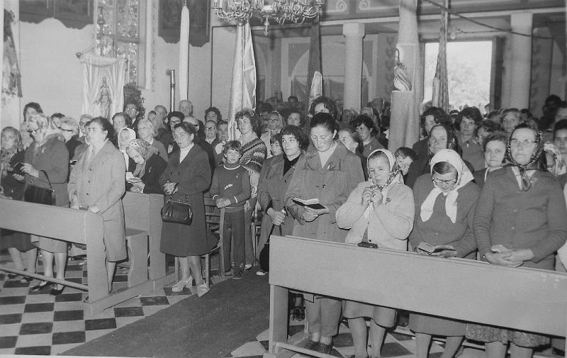 parafia polskokatolicka 1_40.jpg - Rok 1975. Uroczystości związane z 50. rocznicą istnienia  parafii